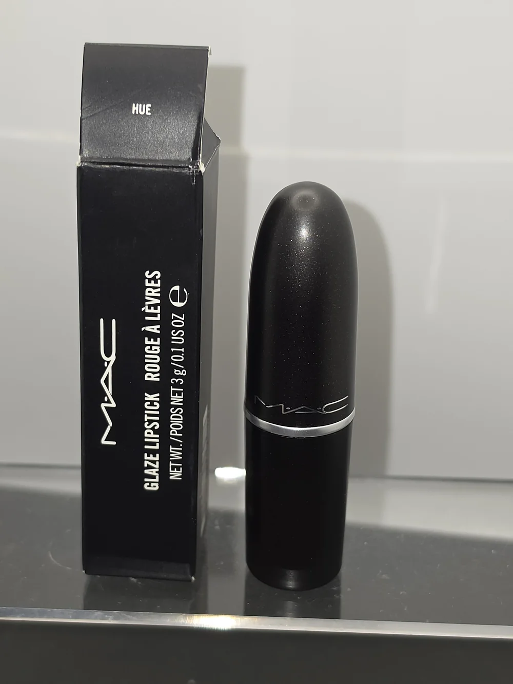 DISCONTINUED MAC GLAZE LIPSTICK- 